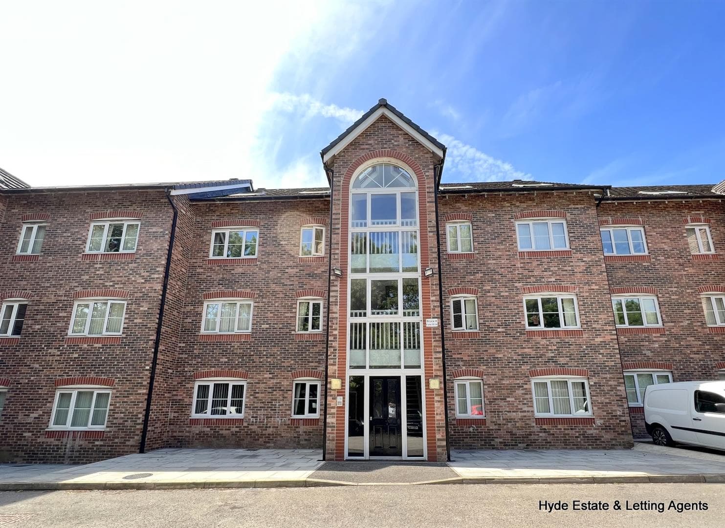 54 The Horizons, Moss Lane