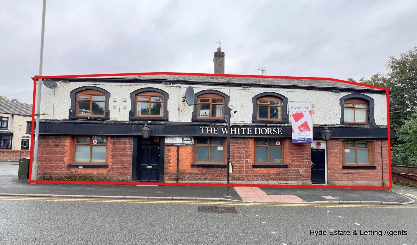 Bolton Road, Kearsley, Bolton, BL4 8NG