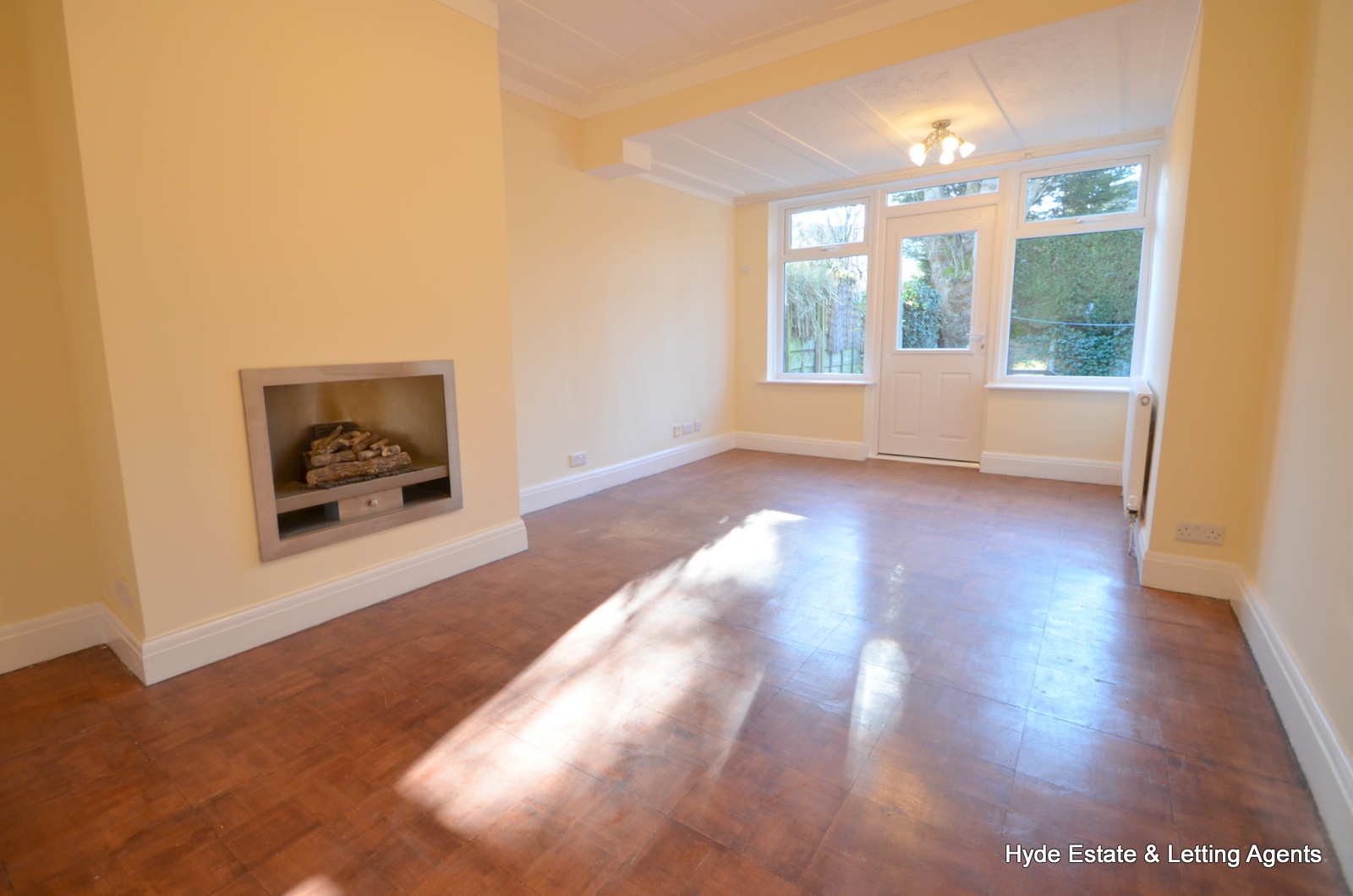 Images for Canterbury Drive, Prestwich, Manchester, M25 0HY EAID: BID:hyde