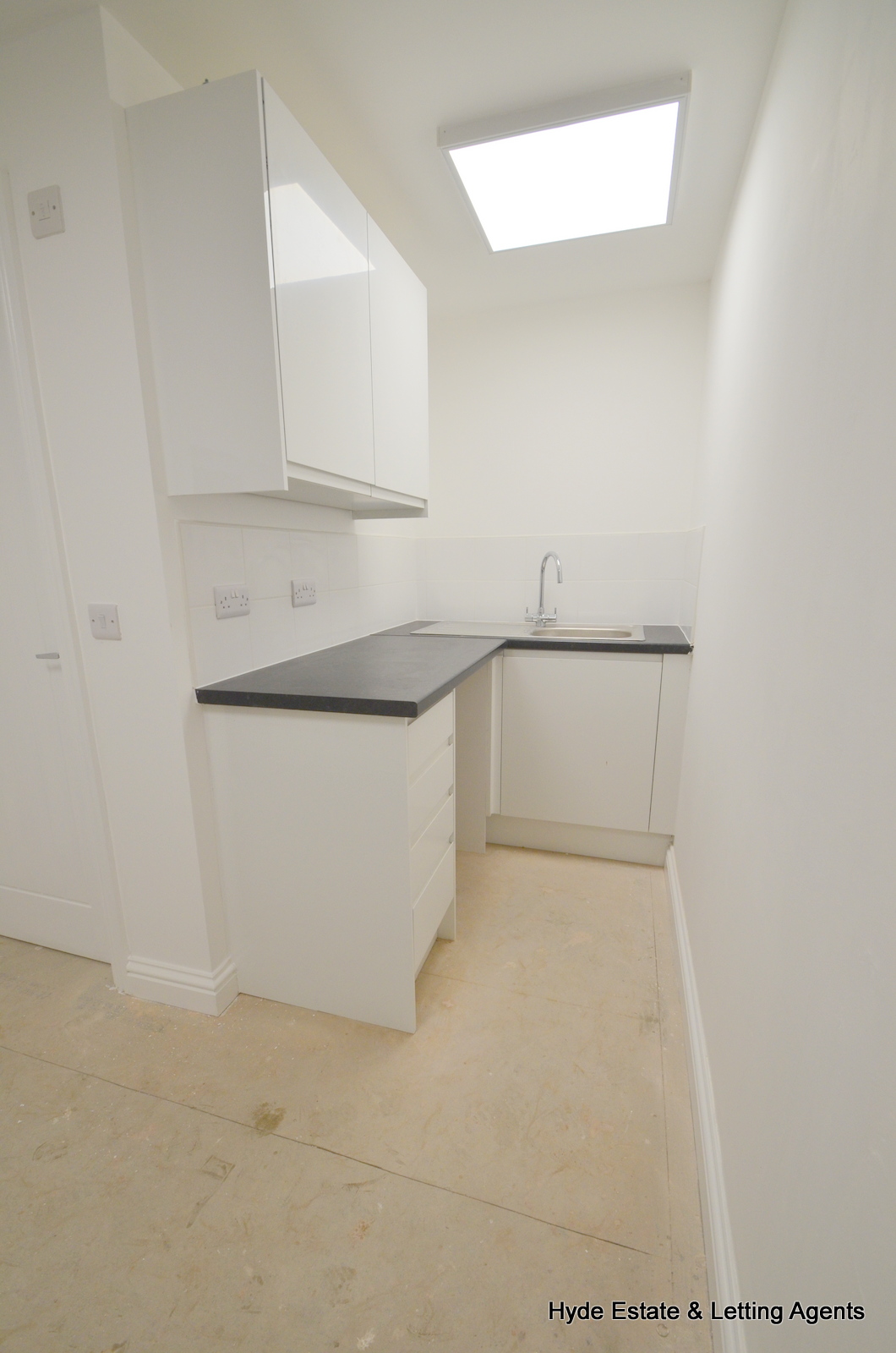 Images for Unit 10 Halstead House, St. James's Row, Burnley, BB11 1DR EAID: BID:hyde
