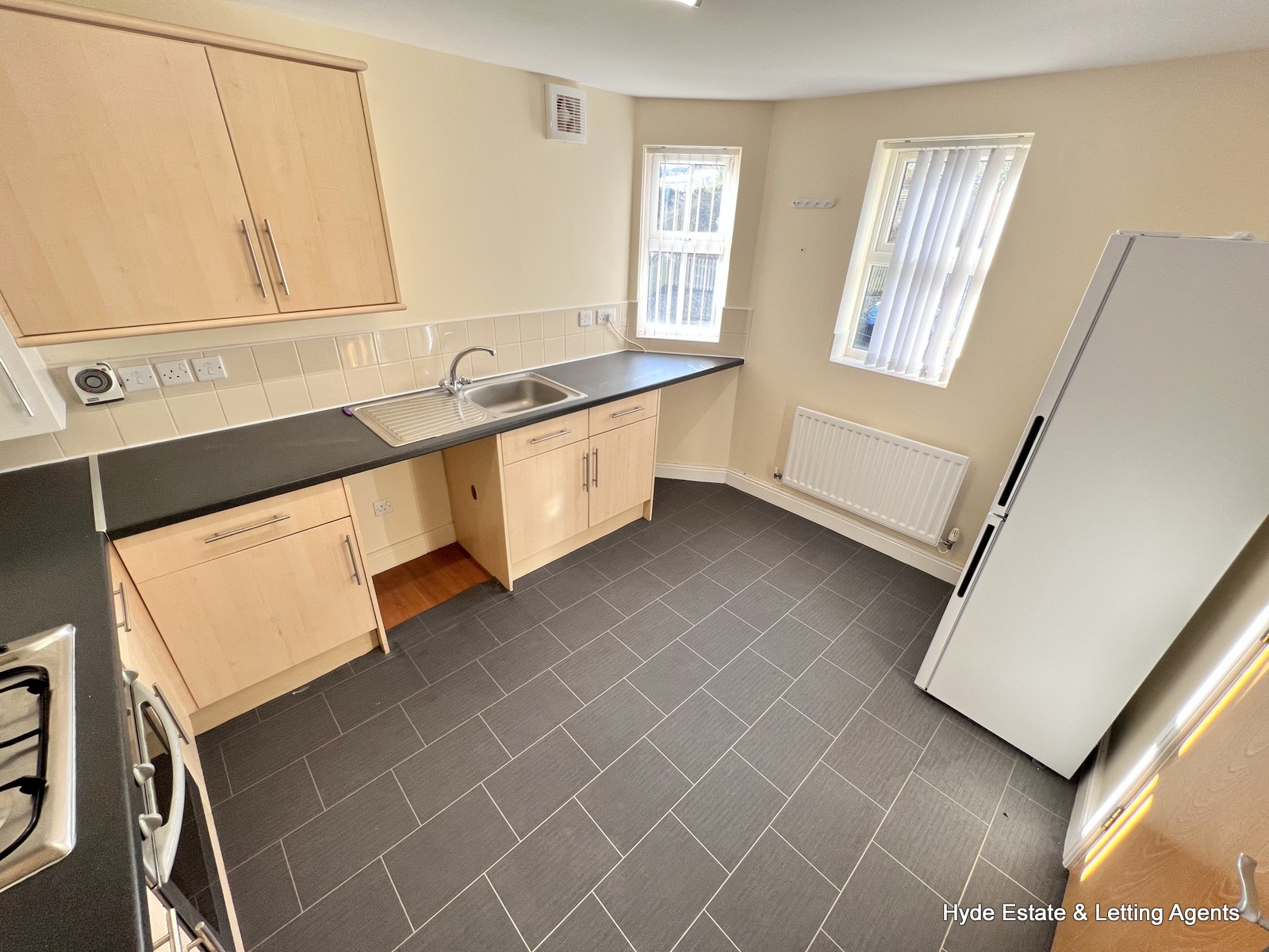 Images for Fairways House, St. Andrews Square, Stoke-on-Trent, ST4 7GB EAID: BID:hyde