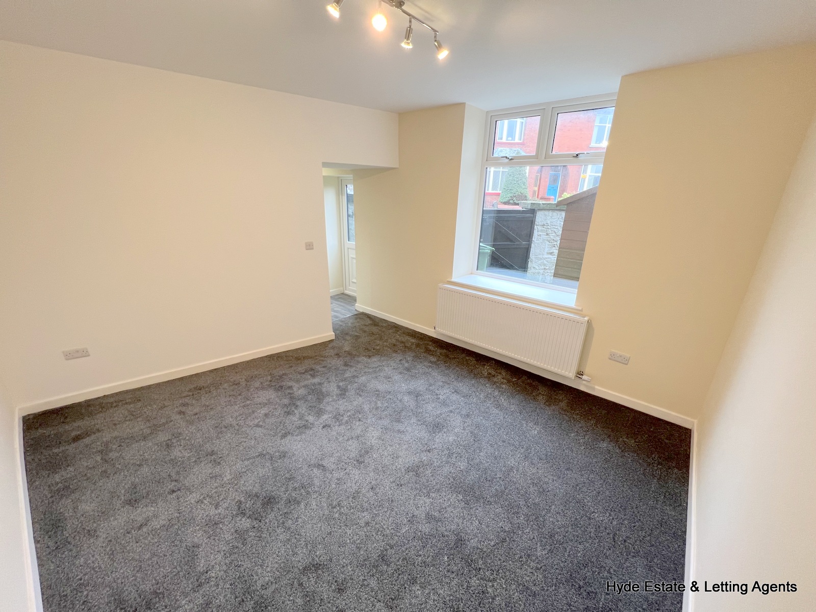 Images for Darwen Road, Bromley Cross, Bolton, BL7 9BQ EAID: BID:hyde
