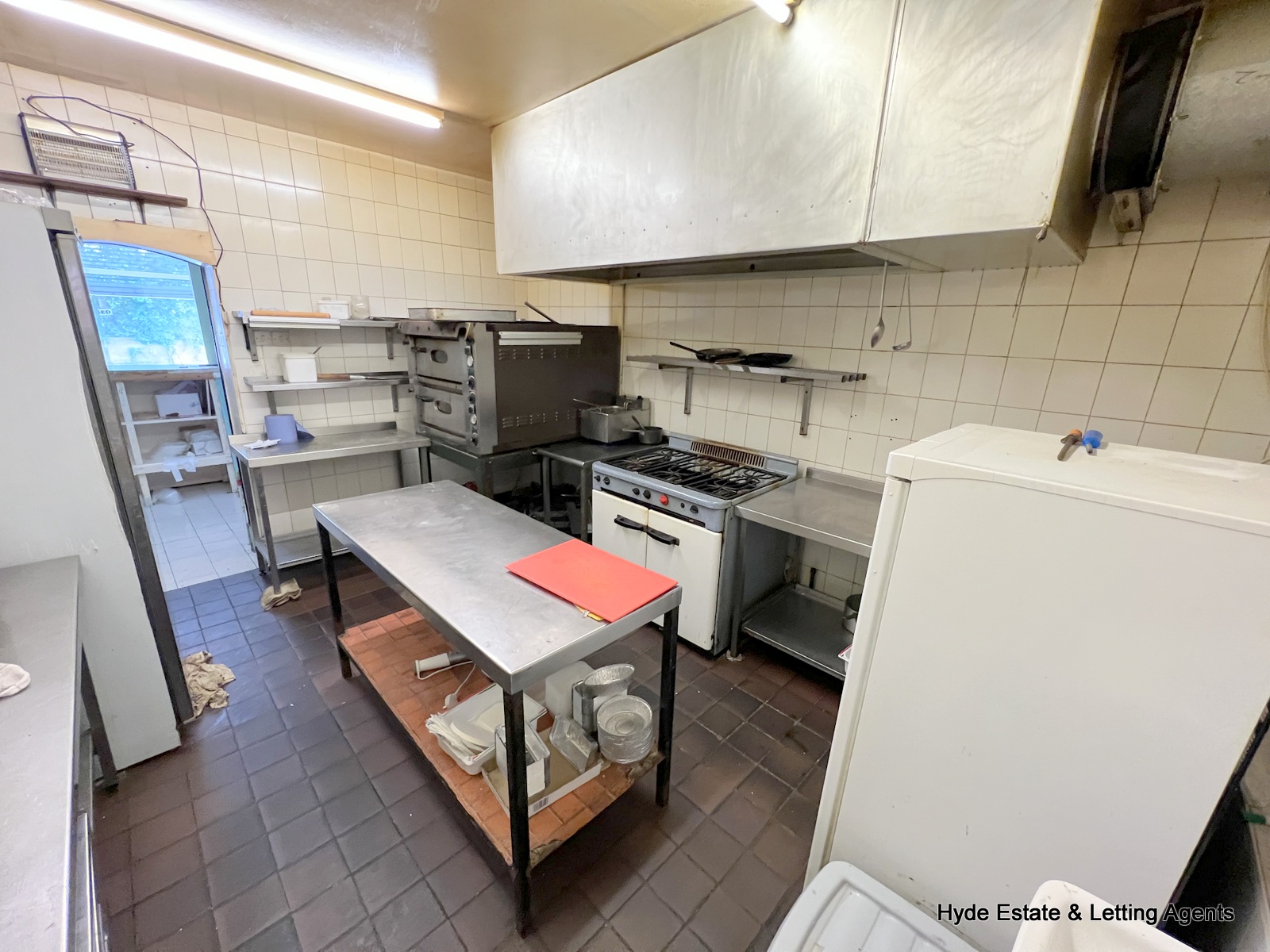 Images for Bury Old Road, Prestwich, Manchester, M25 1PQ EAID: BID:hyde
