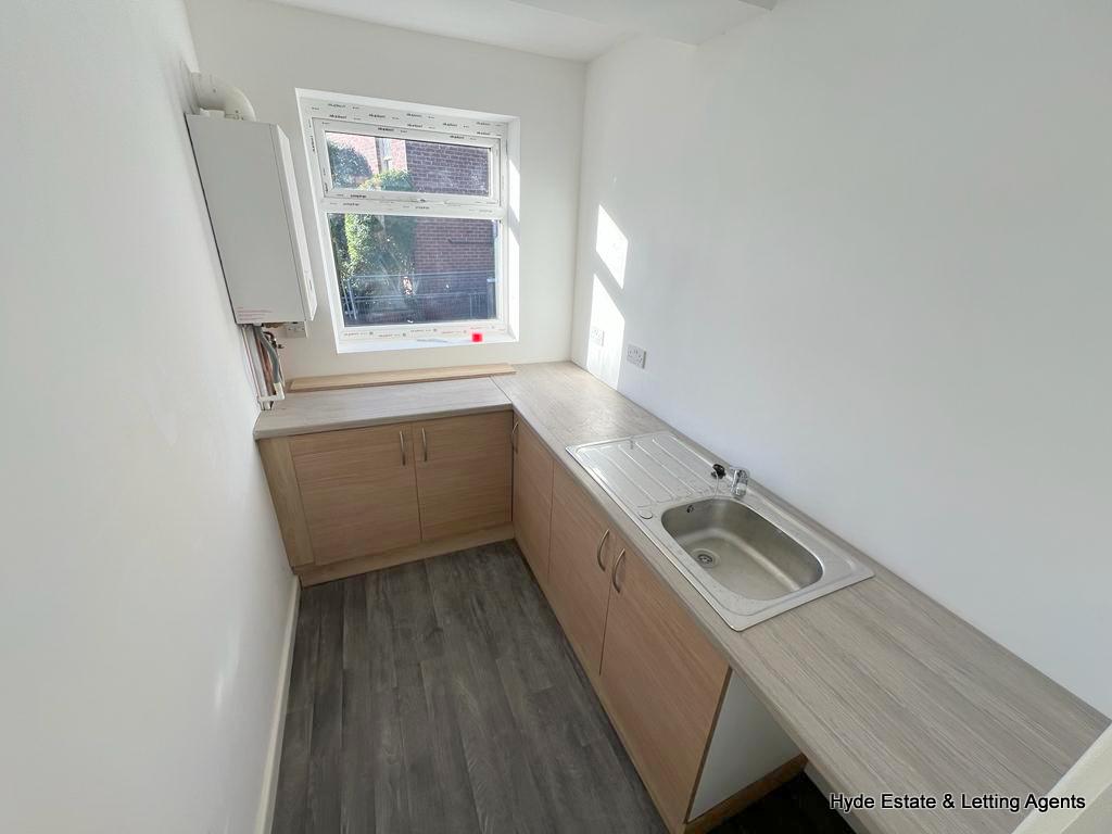 Images for Bury Old Road, Prestwich, Manchester, M25 1QA EAID: BID:hyde