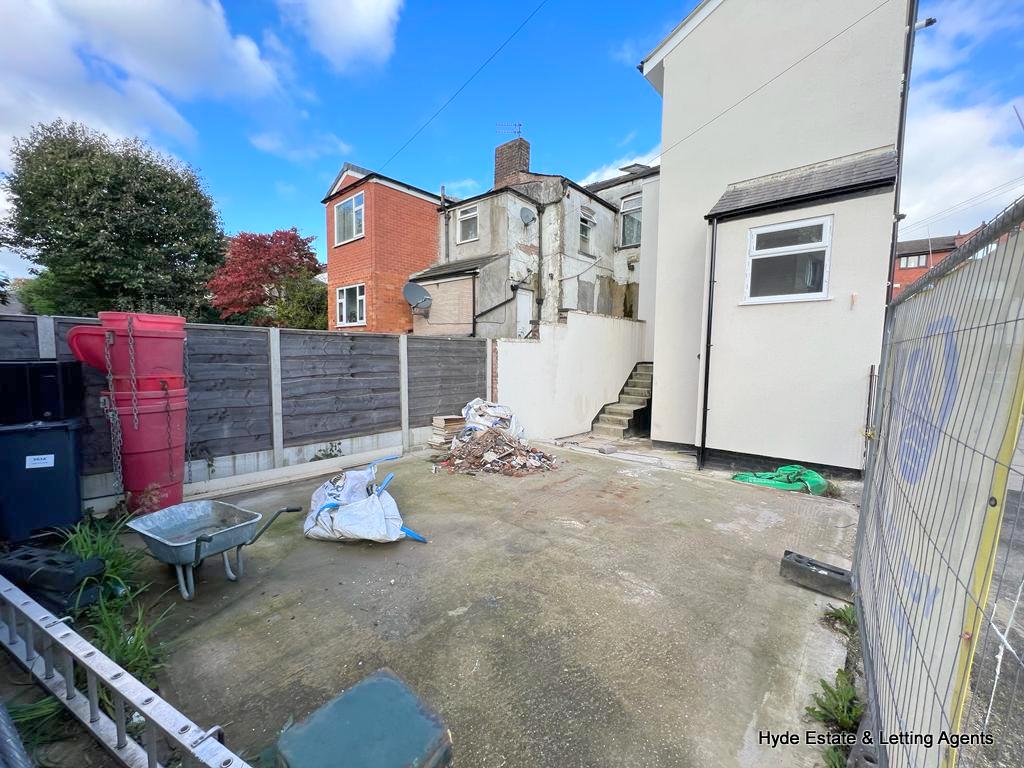 Images for Bury Old Road, Prestwich, Manchester, M25 1QA EAID: BID:hyde