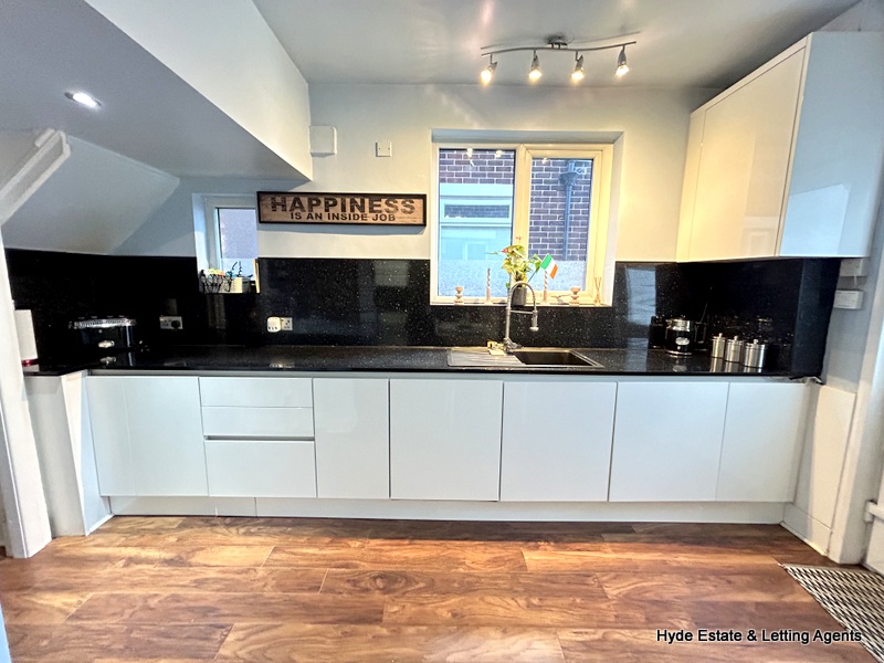 Images for Bury New Road, Whitefield, Manchester, M45 7FJ EAID: BID:hyde