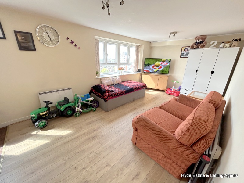 Images for City View, Highclere Avenue, Salford, M7 4ZU EAID: BID:hyde