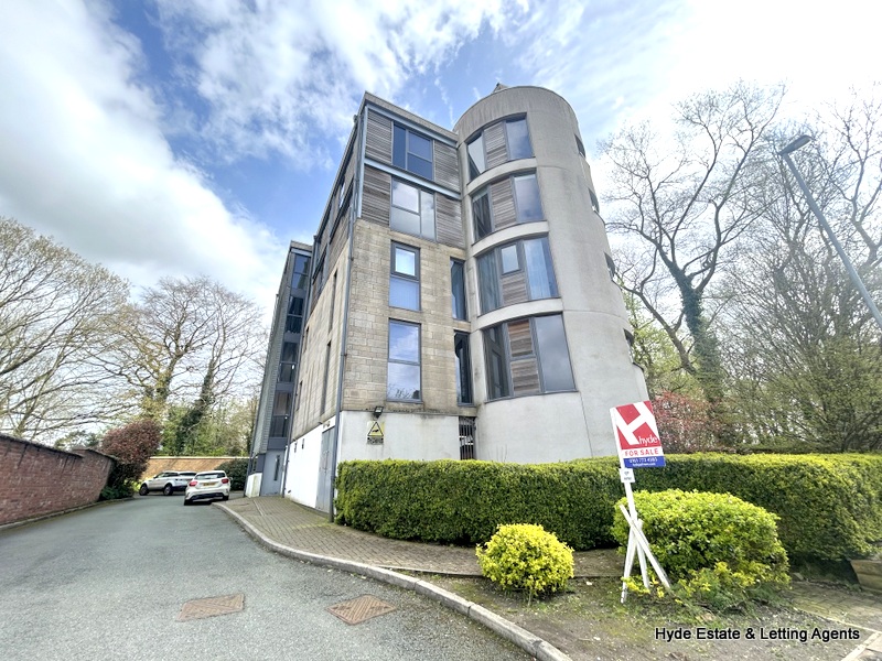 Images for Heaton Lodge, Bury Old Road, Prestwich, M25 1PT, Manchester EAID: BID:hyde