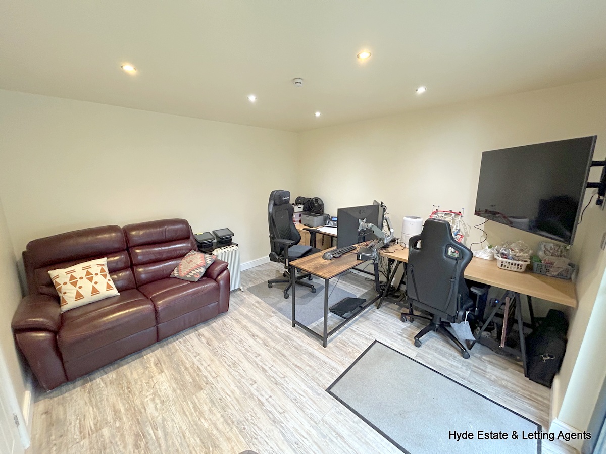 Images for Woodhall Avenue, Whitefield, Manchester, M45 7QF EAID: BID:hyde