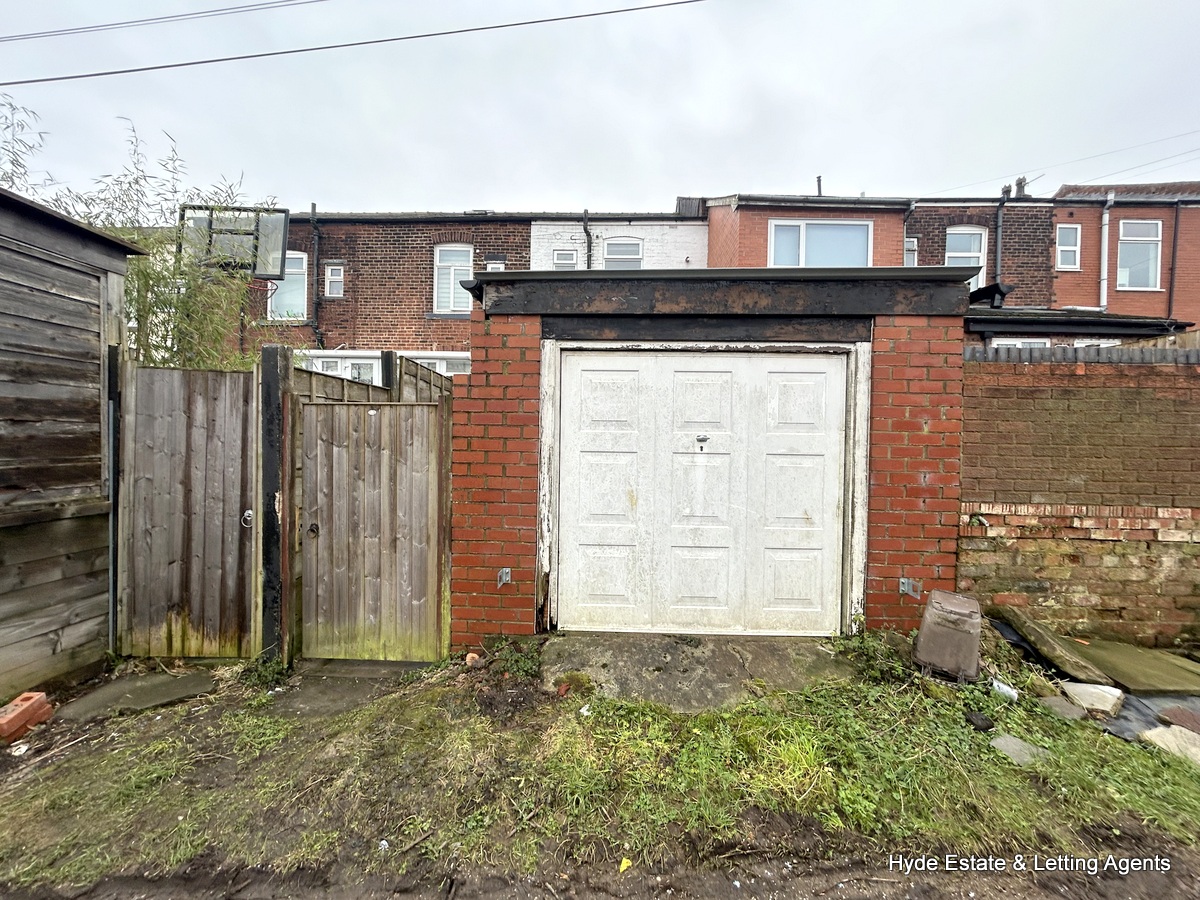 Images for James Street, Radcliffe, Bury, M26 1LW EAID: BID:hyde