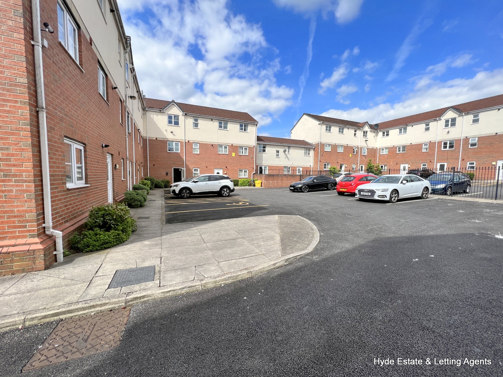 Images for Blueberry Avenue, New moston, Manchester, M40 0GF EAID: BID:hyde