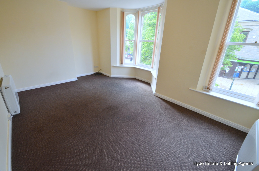 Images for Flat 2, Spring Gardens, Buxton, Derbyshire, SK17 6BP EAID: BID:hyde