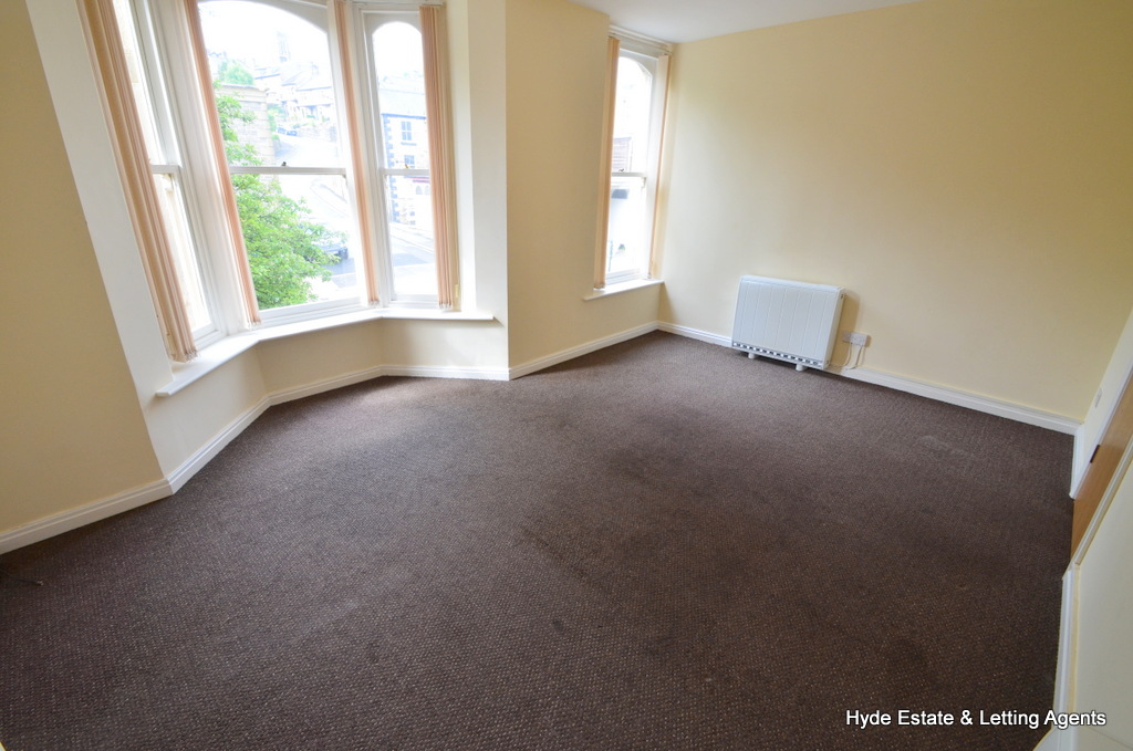 Images for Flat 2, Spring Gardens, Buxton, Derbyshire, SK17 6BP EAID: BID:hyde