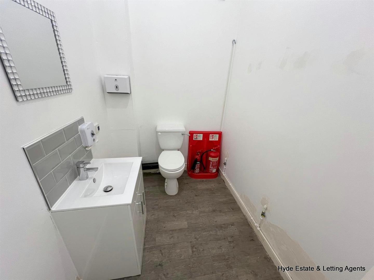 Images for Unit 2  Bury Street, Radcliffe, Manchester, M26 2GB EAID:HydePartnersAPI BID:2