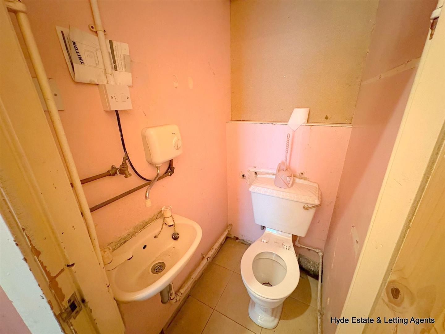 Images for Lee Lane, Horwich, Bolton EAID:HydePartnersAPI BID:2