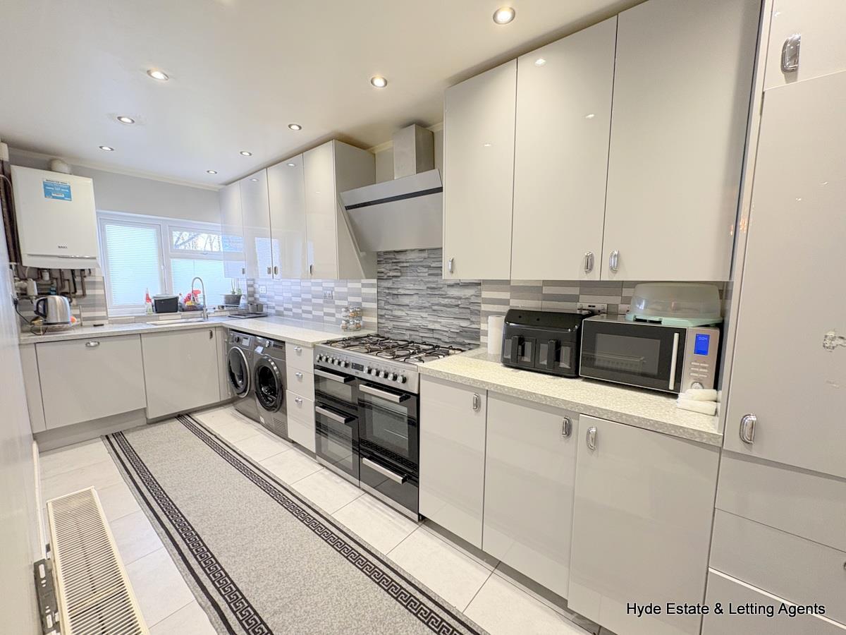 Images for Heywood Road, Prestwich, Manchester EAID:HydePartnersAPI BID:2