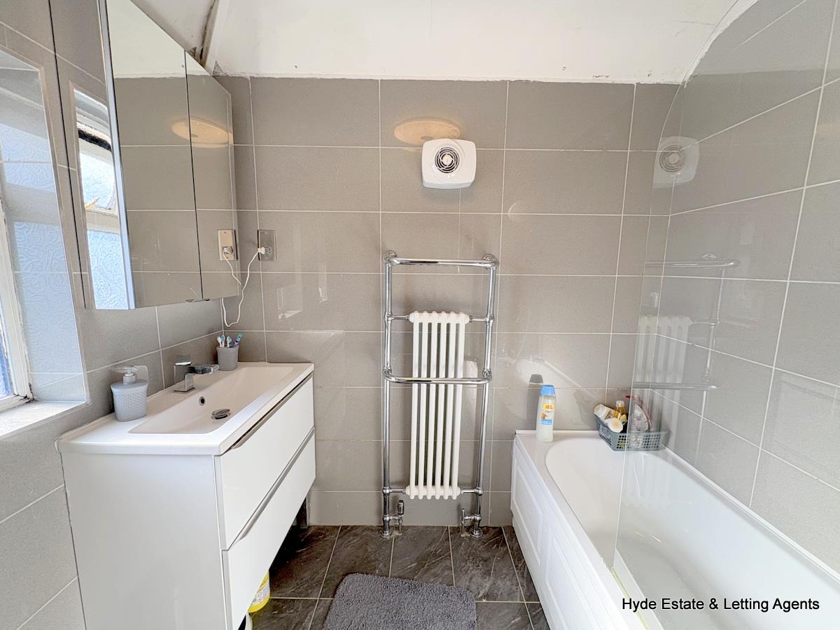 Images for Heywood Road, Prestwich, Manchester EAID:HydePartnersAPI BID:2