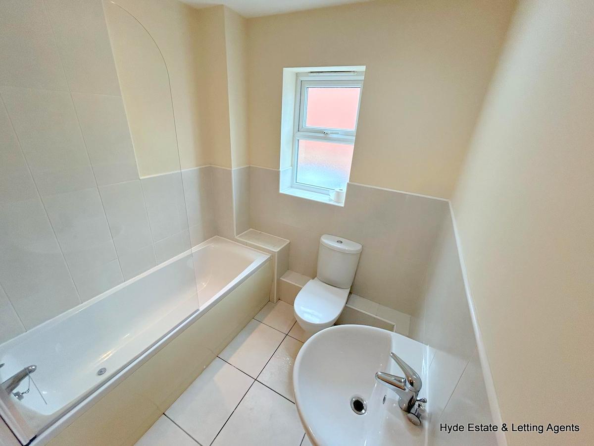Images for 12 Cleworth Court, Atherton, M46 9QZ EAID:HydePartnersAPI BID:2