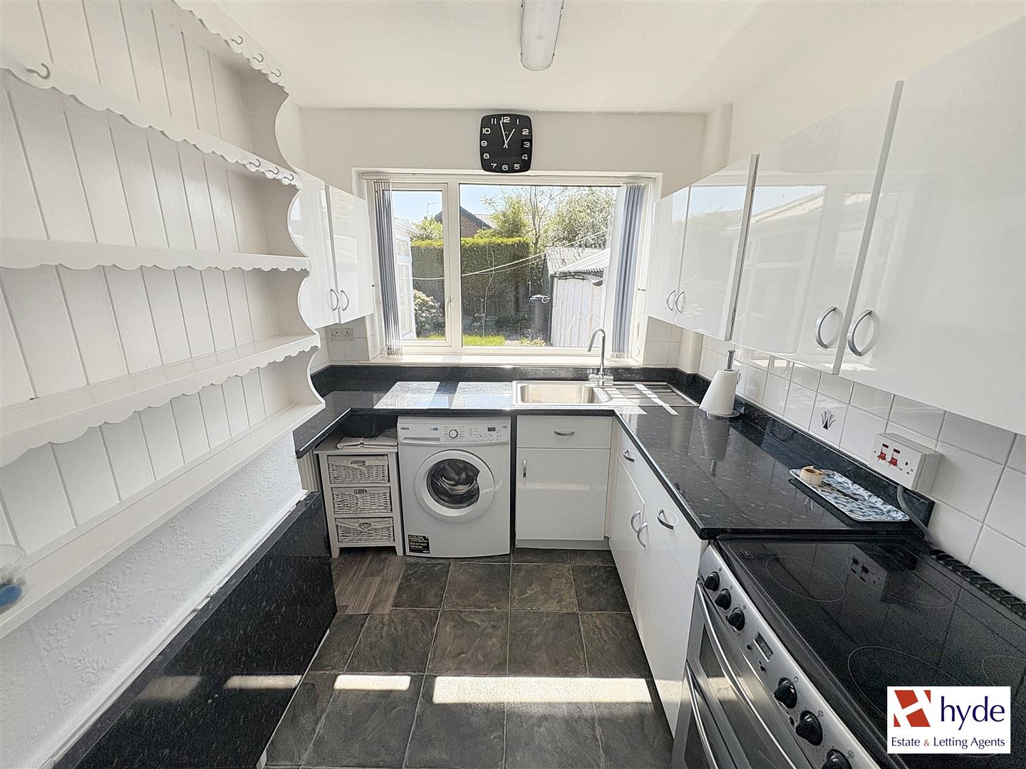 Images for Sunny Bank Road, Bury EAID:HydePartnersAPI BID:2