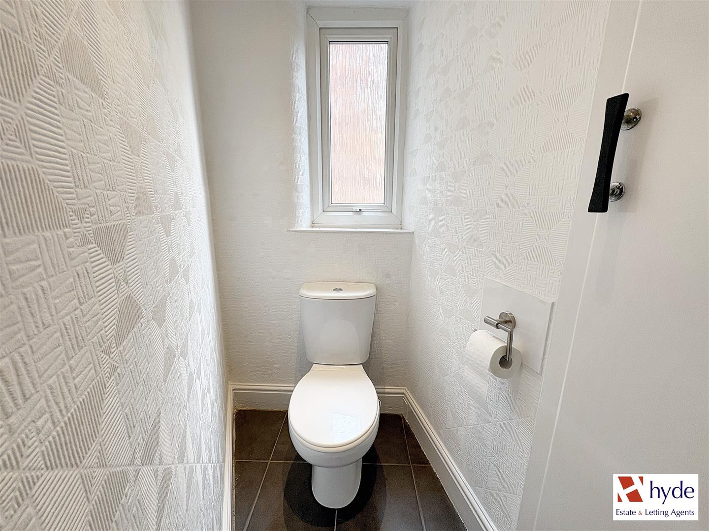 Images for 448A Bury Old Road, Prestwich, Manchester EAID:HydePartnersAPI BID:2
