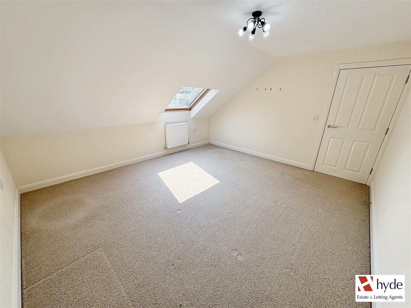Images for 42 The Horizons, Moss Lane EAID:HydePartnersAPI BID:2
