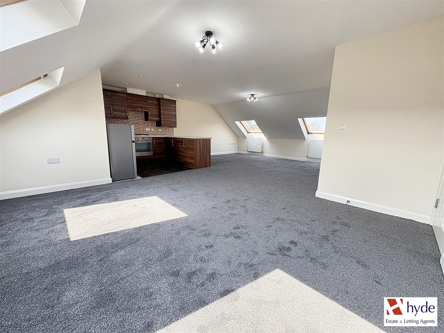 Images for 42 The Horizons, Moss Lane EAID:HydePartnersAPI BID:2