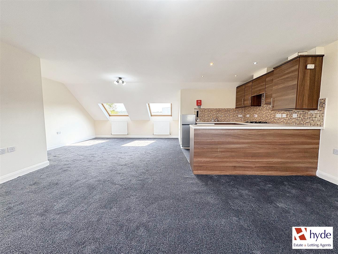 Images for 42 The Horizons, Moss Lane EAID:HydePartnersAPI BID:2