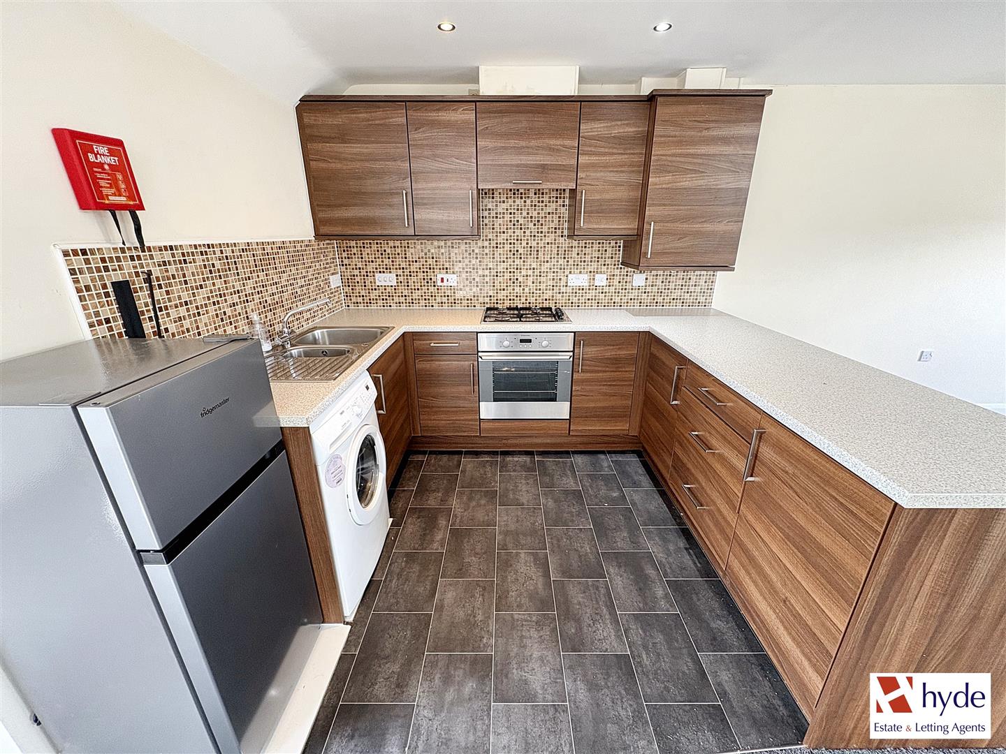 Images for 42 The Horizons, Moss Lane EAID:HydePartnersAPI BID:2