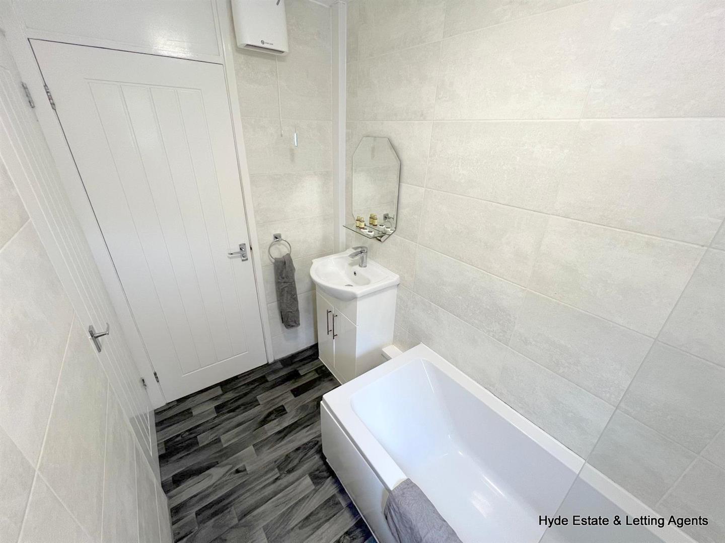 Images for Crescent Grove, Prestwich, Manchester EAID:HydePartnersAPI BID:2