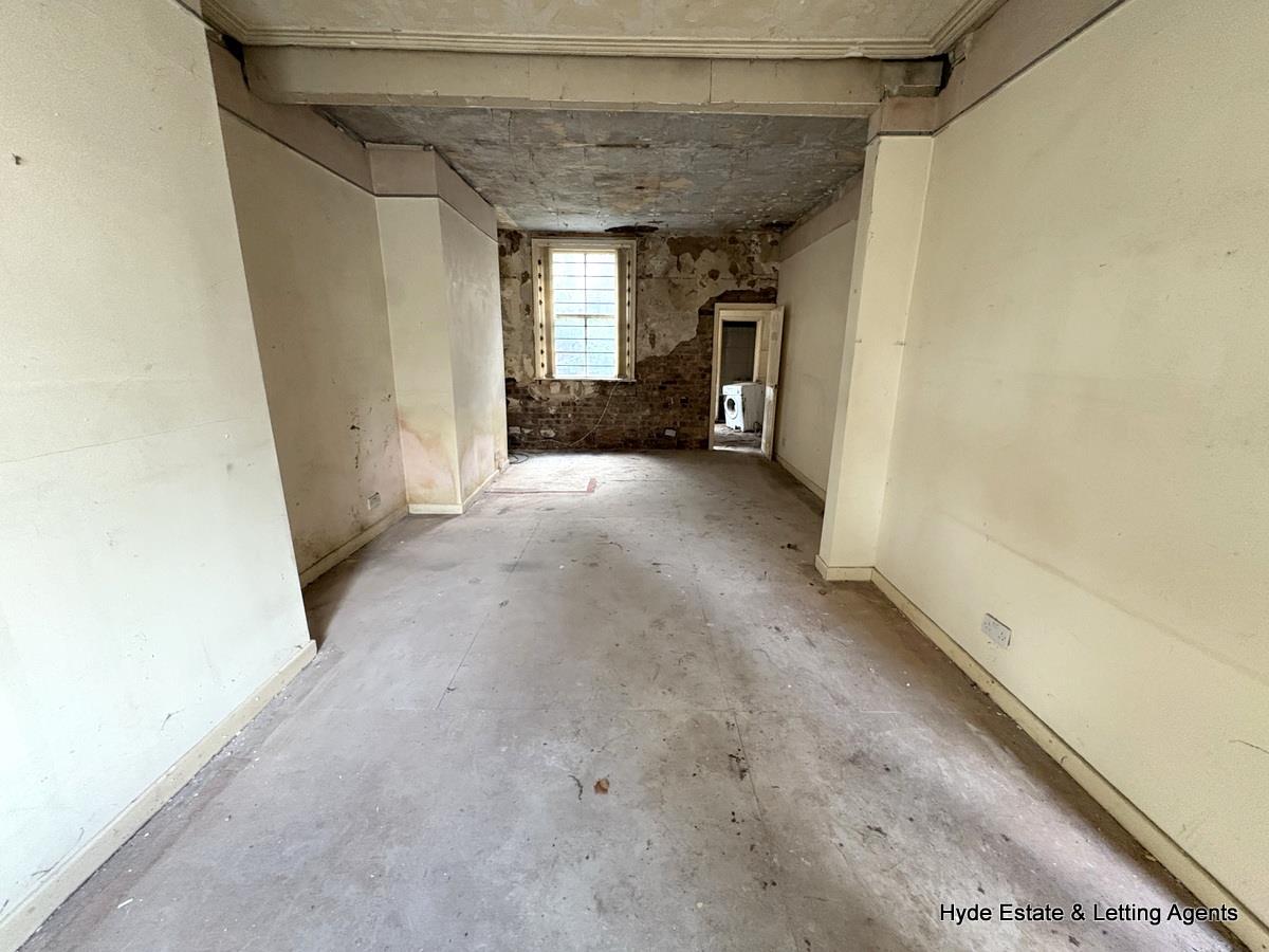 Images for Oldham Road, Middleton, Manchester EAID:HydePartnersAPI BID:1