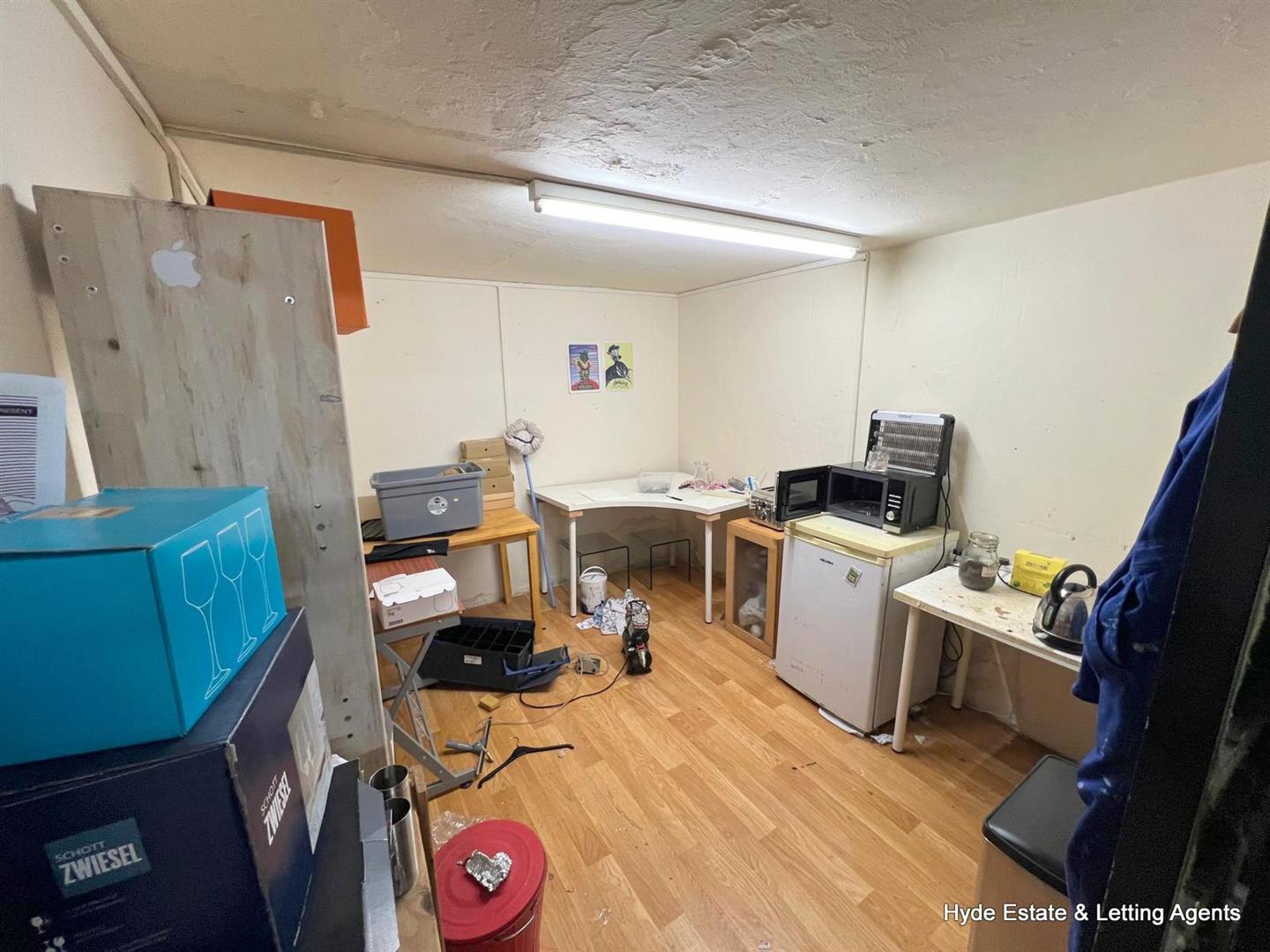 Images for 8 Silver Street, Bury EAID:HydePartnersAPI BID:2