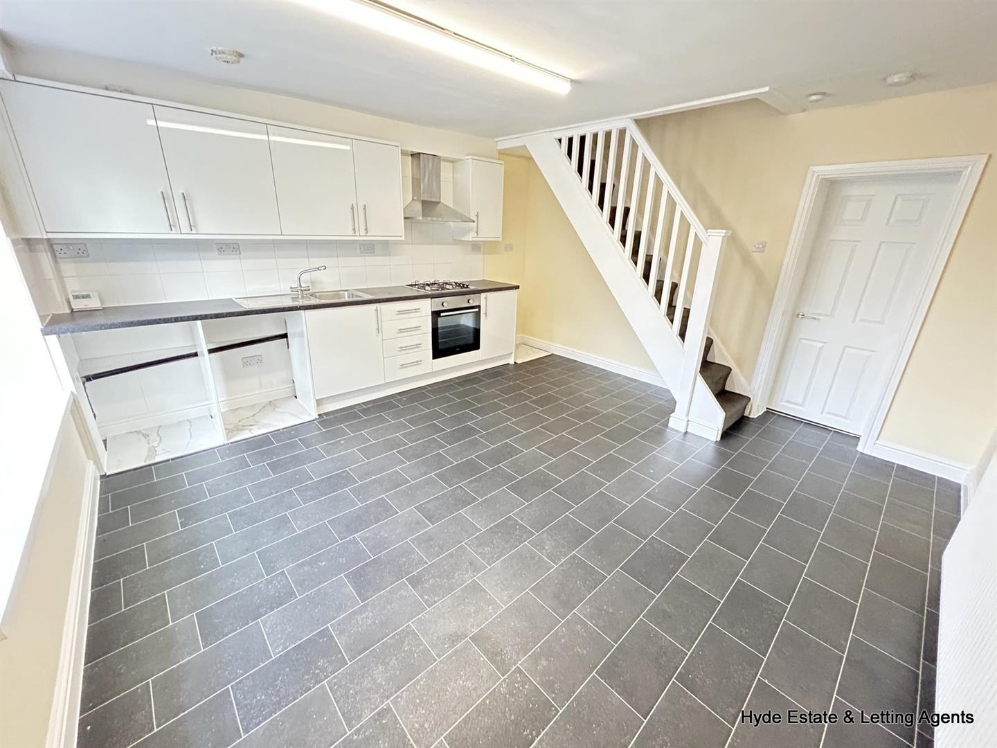 Images for Bury Old Road, Whitefield, Manchester EAID:HydePartnersAPI BID:2