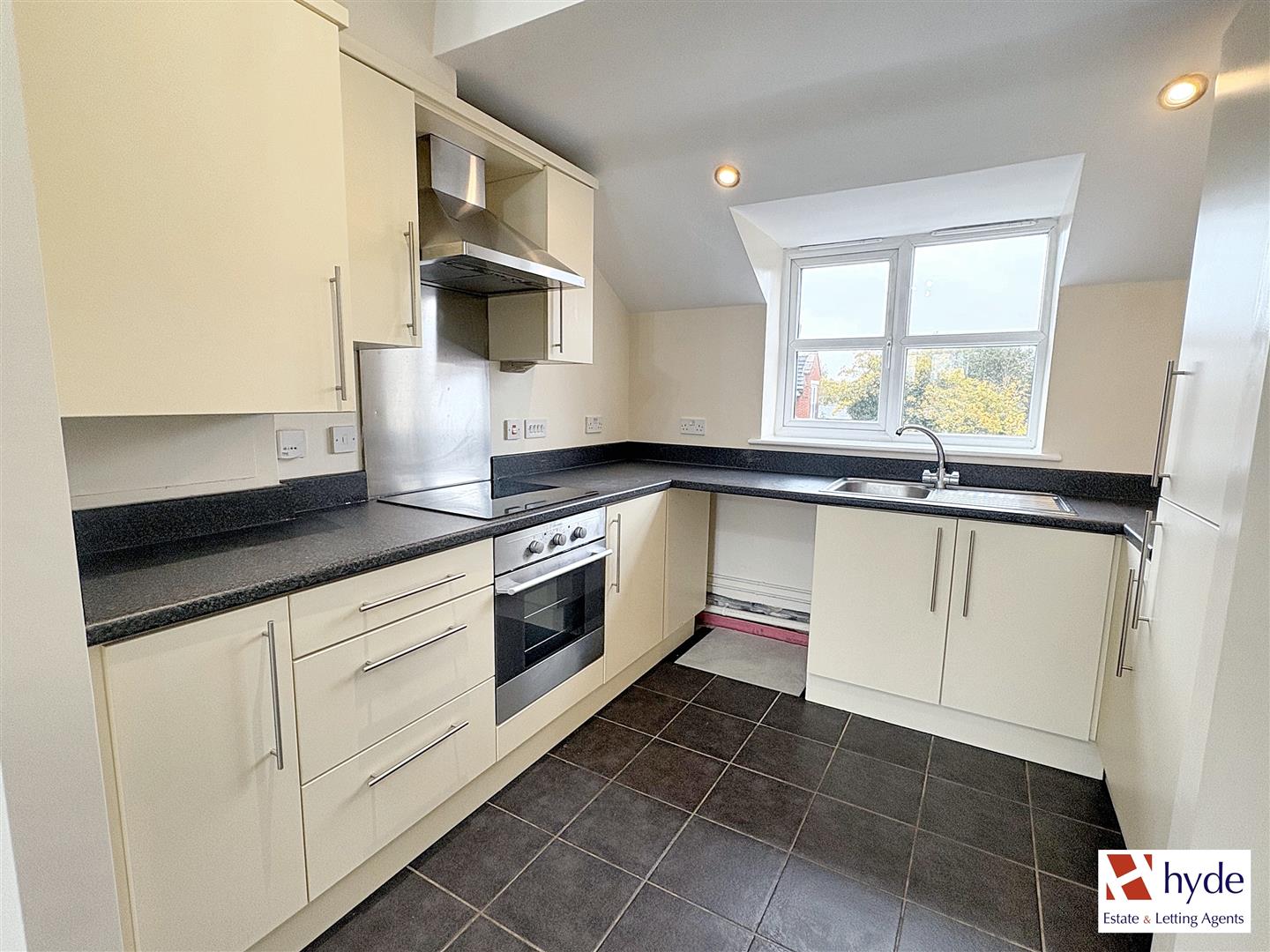 Images for 16 Cleworth Court, Atherton, M46 9QZ EAID:HydePartnersAPI BID:2