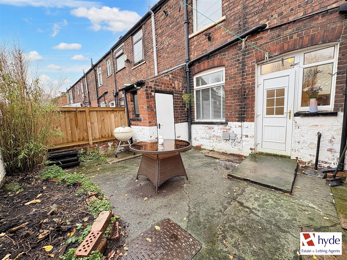 Images for Bury Old Road, Prestwich, Manchester, M25 1JF EAID:HydePartnersAPI BID:1