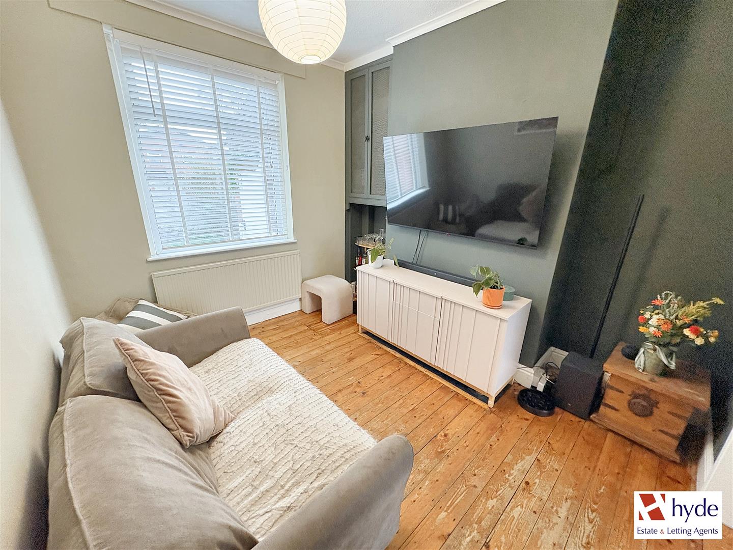 Images for Bury Old Road, Prestwich, Manchester, M25 1JF EAID:HydePartnersAPI BID:1