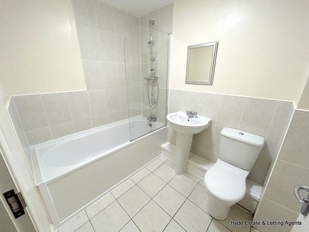 Images for 10 The Horizons, Moss Lane, Blackrod, Bolton, BL6 5GH EAID: BID:hyde