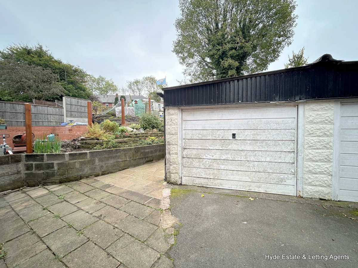 Images for Buxted Road, Oldham, OL1 4LP EAID: BID:hyde