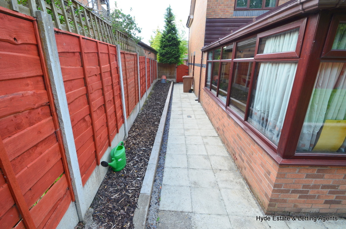 Images for Cornlea Drive, Worsley, Manchester, M28 7XW EAID: BID:hyde