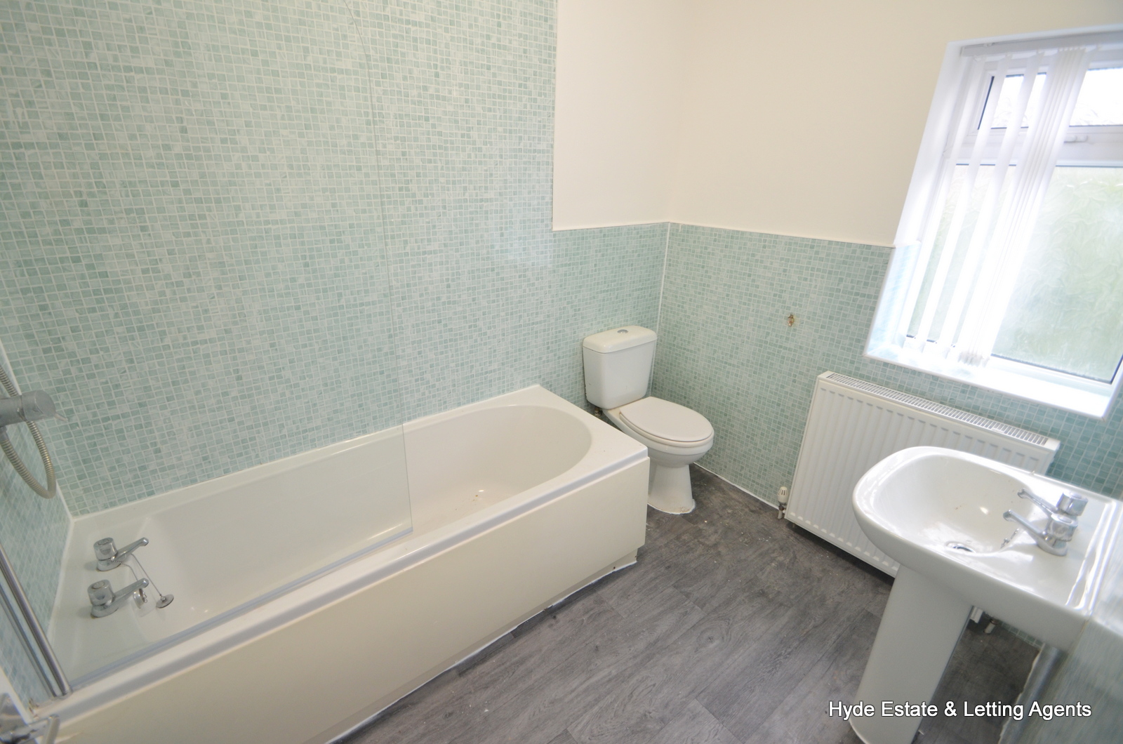 Images for Bertha Street, Shaw, Oldham, OL2 8SL EAID: BID:hyde