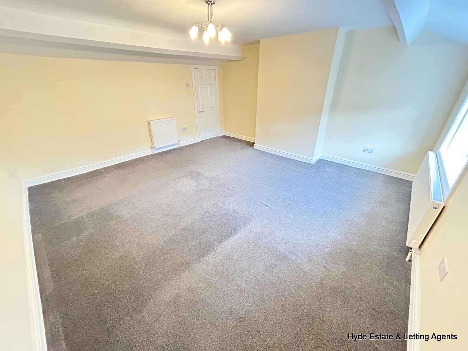 Images for Bury Old Road, Whitefield, Manchester, M45 6TA EAID: BID:hyde